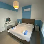 Garden View Two Bedroom In Caesar & Spa, Long Apartment *