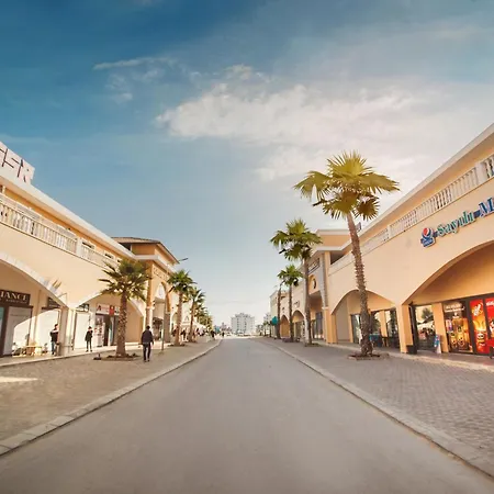 Apartamento Garden View Two Bedroom In Caesar Resort&spa, Long