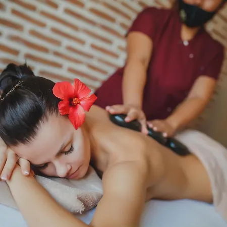 Garden View Two Bedroom In Caesar Resort&spa, Long Apartamento Perivolia tou Trikomou