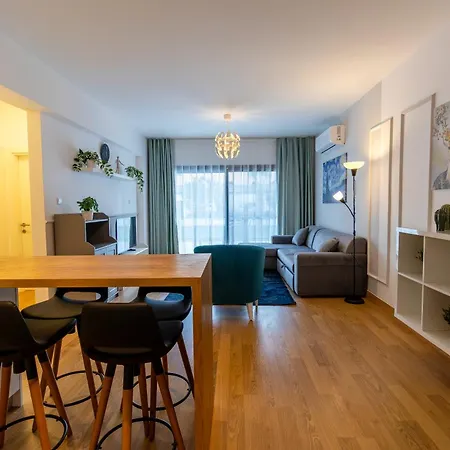 Apartament Garden View Two Bedroom In Caesar & Spa, Long *