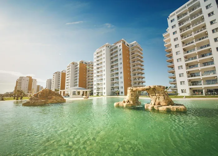 Garden View Two Bedroom In Caesar & Spa, Long *